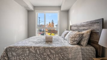 Skrivbord, strykjÀrn/strykbrÀda, resesÀng och gratis wi-fi