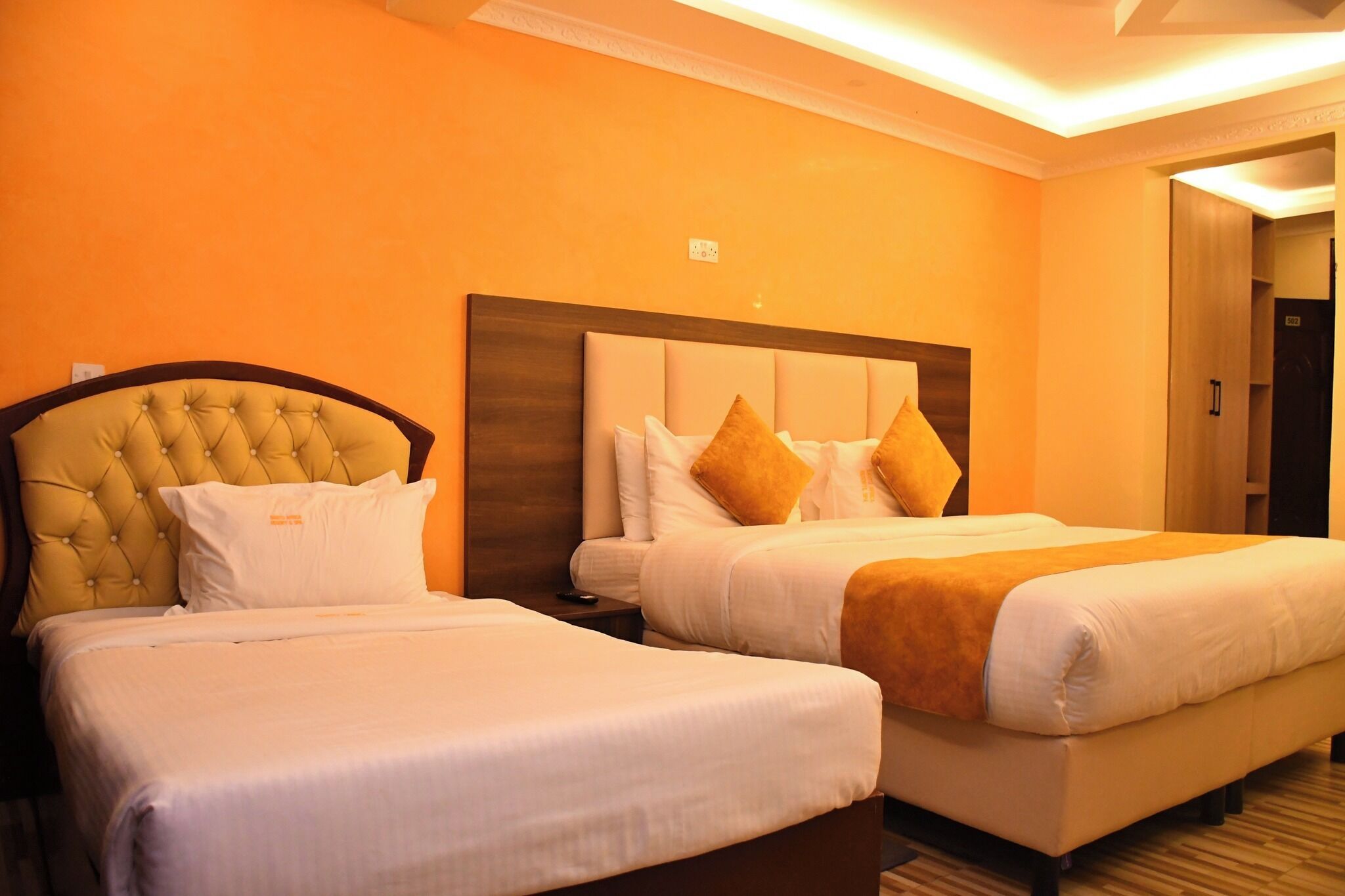 Deluxe-værelse med 2 enkeltsenge | Arbejdsområde til bærbare computere, gratis Wi-Fi, sengetøj