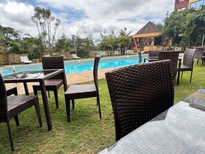 Outdoor pool - Bantu Africa Resort (Nyeri)