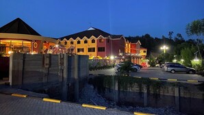 Ngoại thất