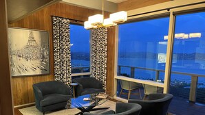 Interior - Furnished 30 to 60 day rental - Feb/March - Architectural Gem with Bay Views (Sausalito)