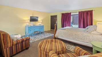 Fer et planche à repasser, Wi-Fi gratuit, draps fournis