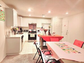 Dining - Beautiful BnB #4 (Victorville)