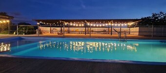 6 Bedroom  With Pool (16 guest) Jayuya