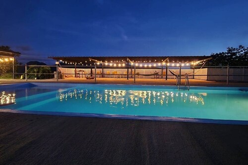 6 Bedroom  With Pool (16 guest) Jayuya