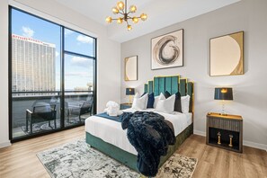 Iron/ironing board, free WiFi, bed sheets - Emerald Grand – 27th FLR Penthouse | Luxury Short-Term Rentals in Atlanta, GA (Atlanta)