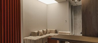 Zins Luxury Apartment 05