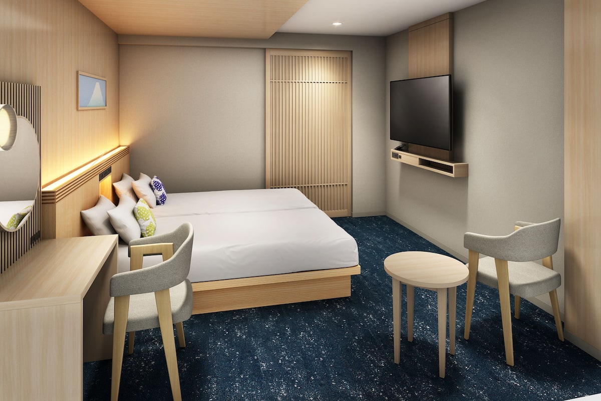 Deluxe Double Room, 1 King Bed, Non Smoking, Mountain View | In-room safe, blackout drapes, iron/ironing board, free WiFi