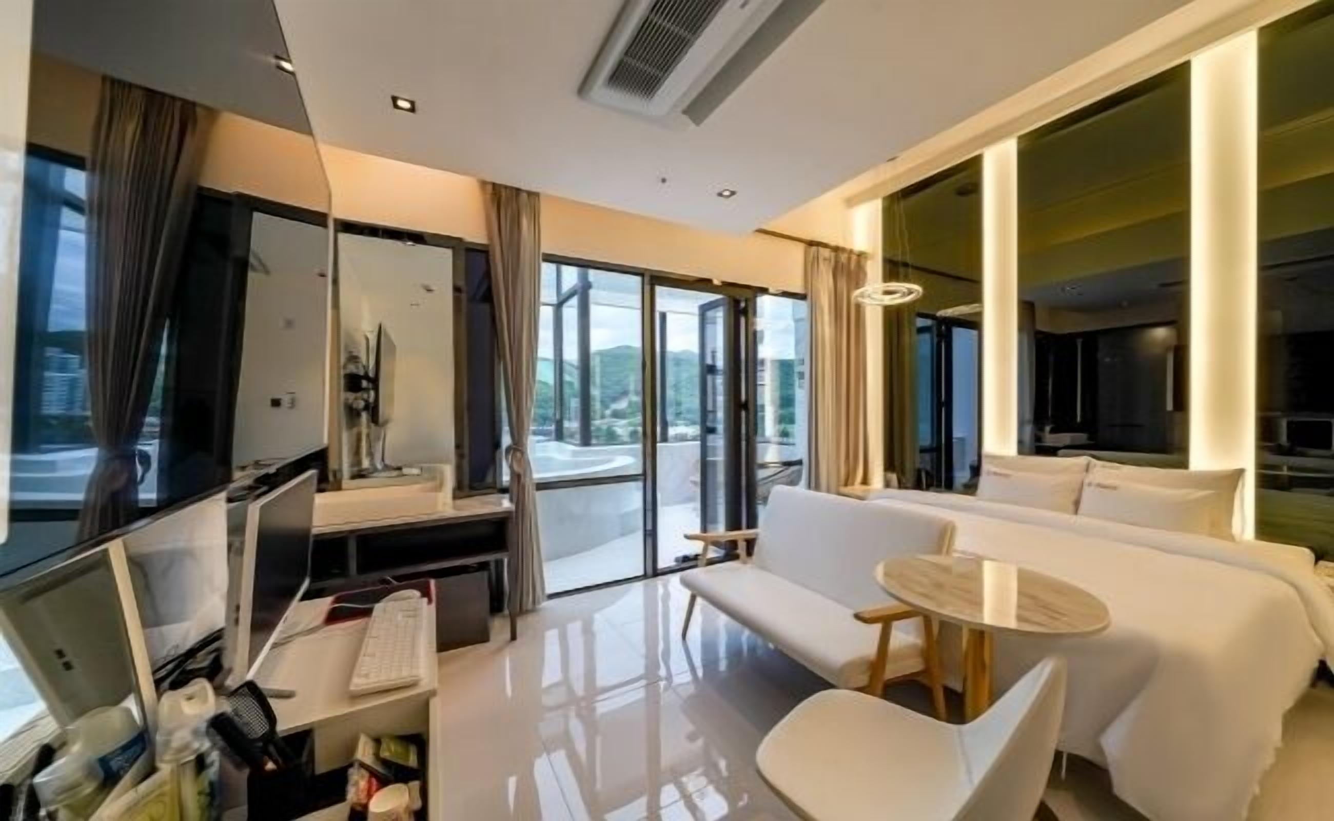 Party Room - Terrace Pool Villa