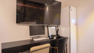 Premium Twin | ๋ฌด๋ฃ WiFi