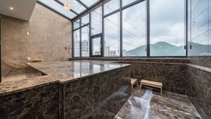 Bain à remous privé