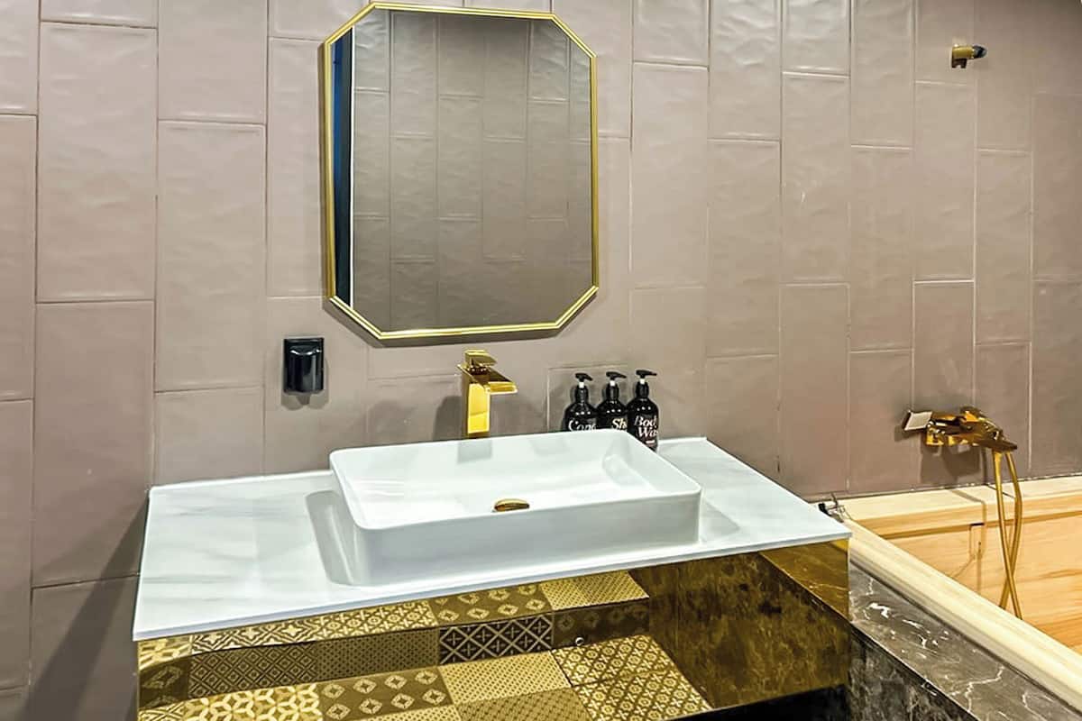 Premium Hinoki | Bathroom