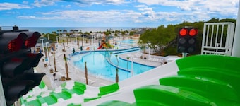 Ocean Lakes, Myrtle Beach New 5 BR-3 Masters-2 Carts-20% Discount Aug dates