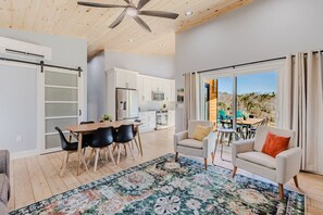 Interior - *NEW* Bear Retreat Mountain Getaway | Great Views! (Whittier)