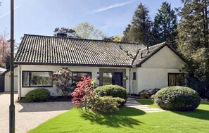 Exterior - Lovely home in Apeldoorn with WiFi (Apeldoorn)