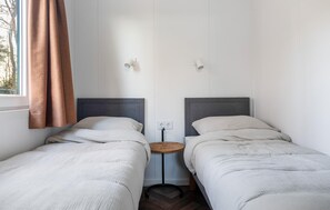 Free WiFi - 2 bedroom stunning home in Wenum-Wiesel (Wenum-Wiesel)