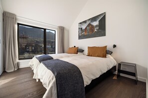 Classic House, Mountain View