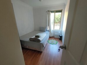 5 chambres, fer et planche à repasser, Wi-Fi