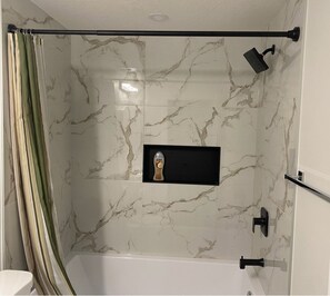Hair dryer, towels, soap, toilet paper - Beautiful, Clean, and Cozy suite (Airdrie)