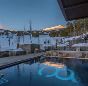 Pool - Grand Colorado Peak 8- 2 Bedroom Condo Ski in and Ski out. Resort and Spa (Breckenridge)