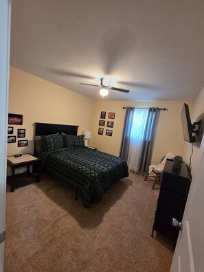 Fer et planche à repasser, Wi-Fi, draps fournis