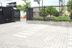 Property grounds - Amaneceres frente a los volcanes, piso 18. Bright space with open city views (Heroica Puebla de Zaragoza)