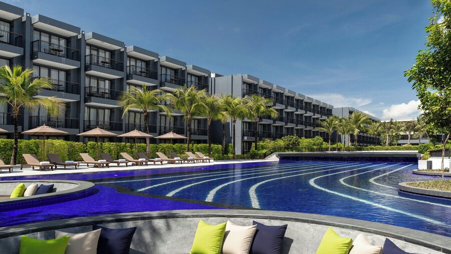Courtyard By Marriott Phuket Chalong Bay Resort