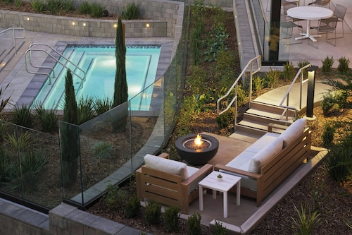 Courtyard By Marriot Sand City Monterey