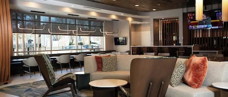 Lobby-Lounge