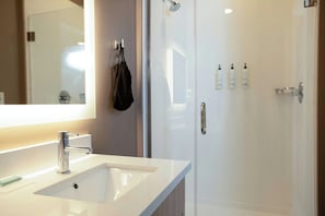 Bathroom - Springhill Suites By Marriott Richmond Airport (Sandston)