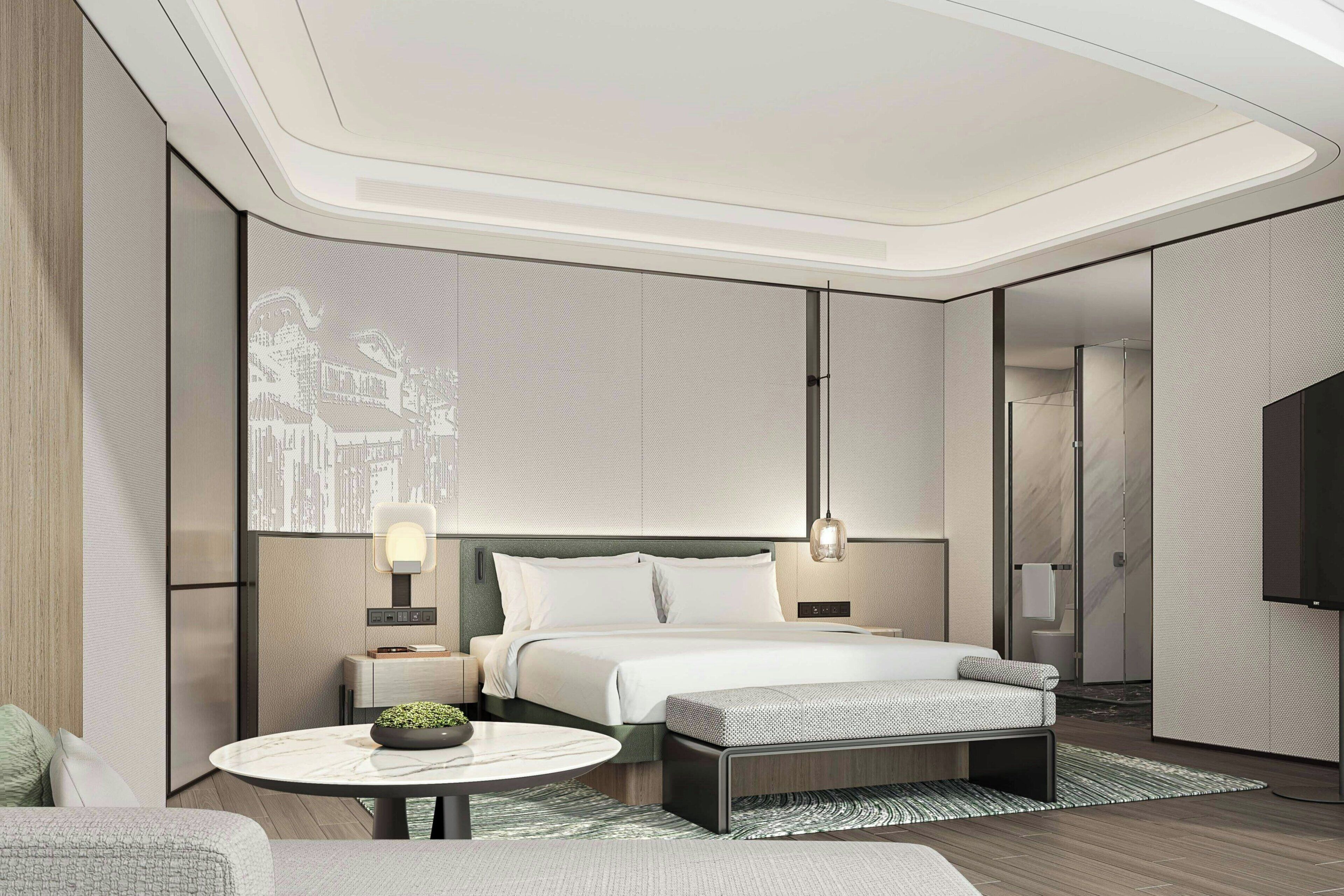 Suite, 1 King Bed, City View