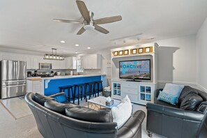 TV, table football - "Burdnest" is a 5 Bedroom Oak Island Home! (Oak Island)