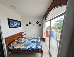 Superior Double Room, Sea View - Hotel Cali Montañita beach  (Montañita)