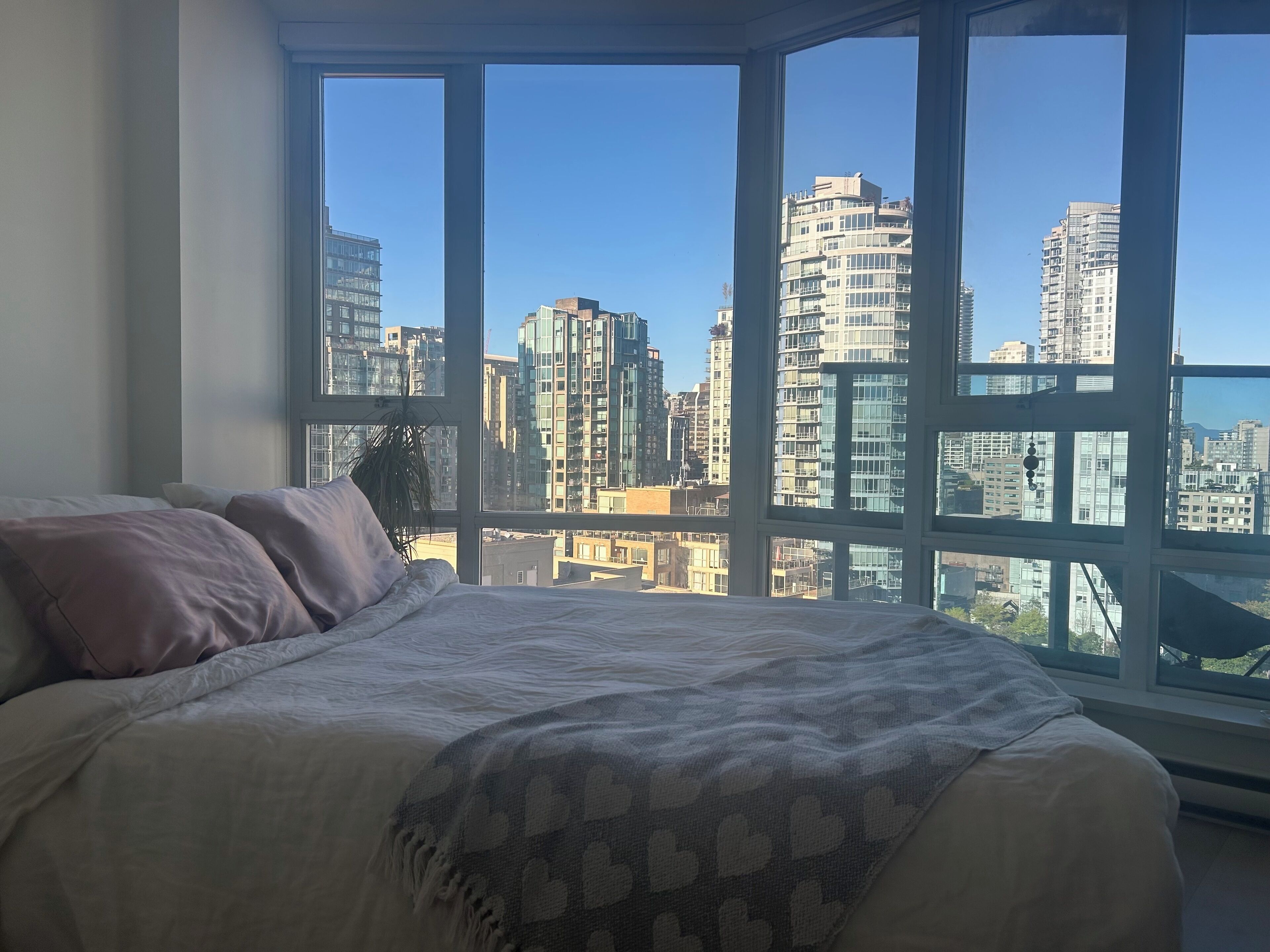 WiFi、ベッドシーツ