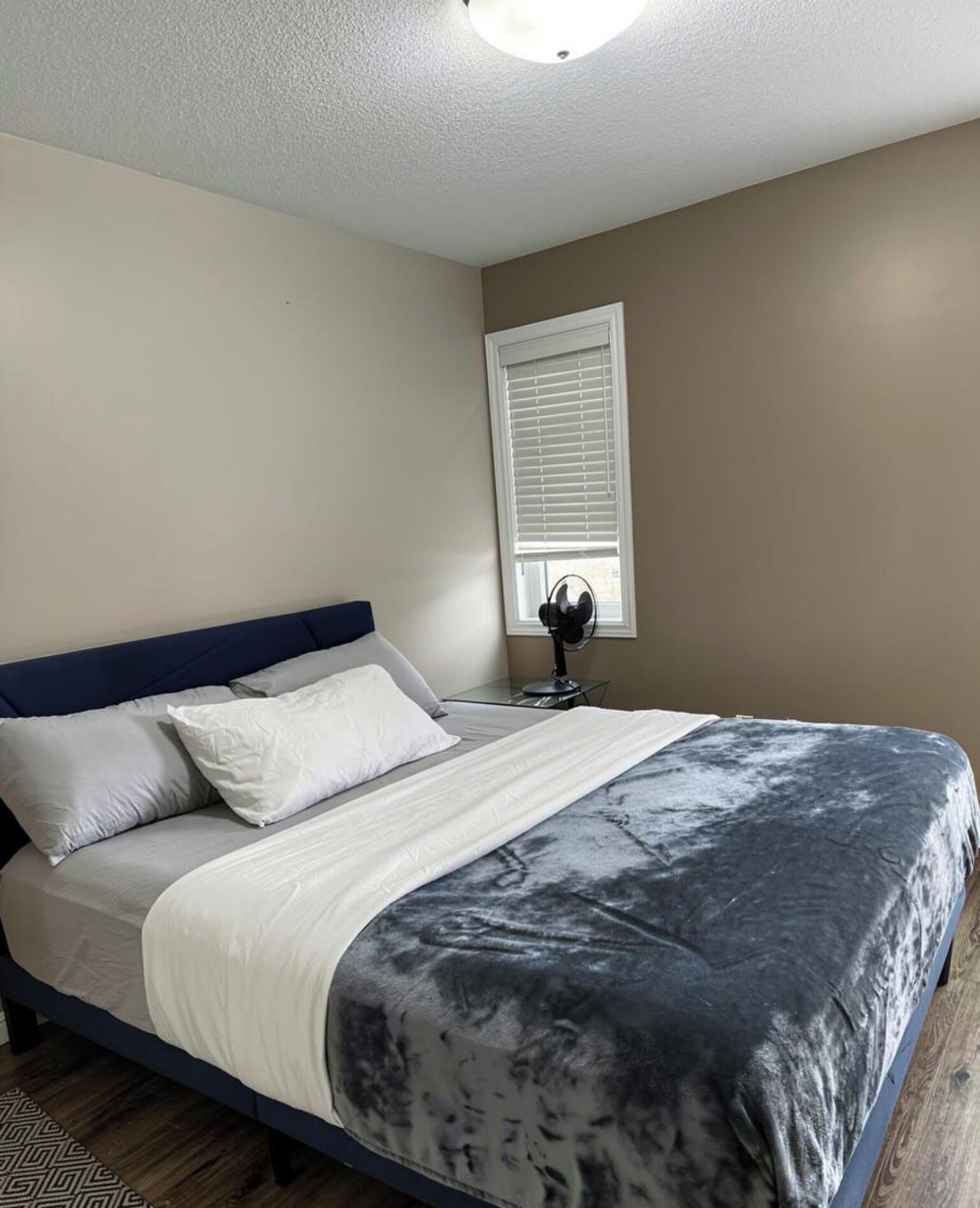 3 bedrooms, in-room safe, iron/ironing board, free WiFi