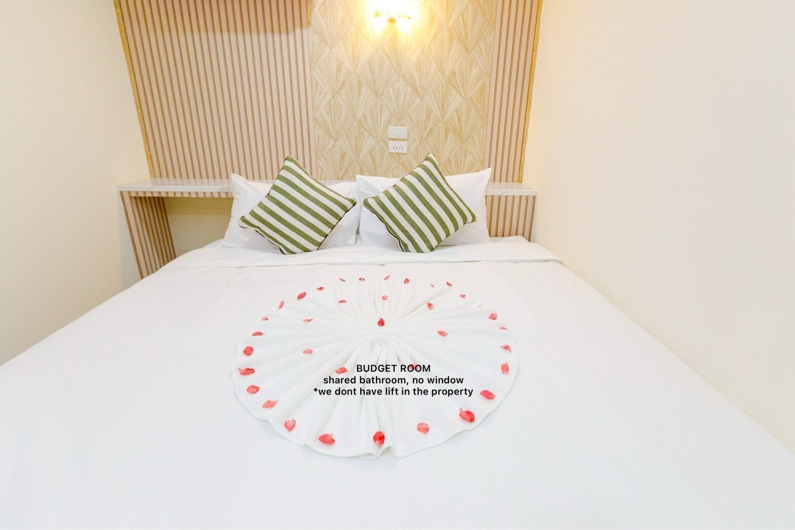 Double Room | Free WiFi