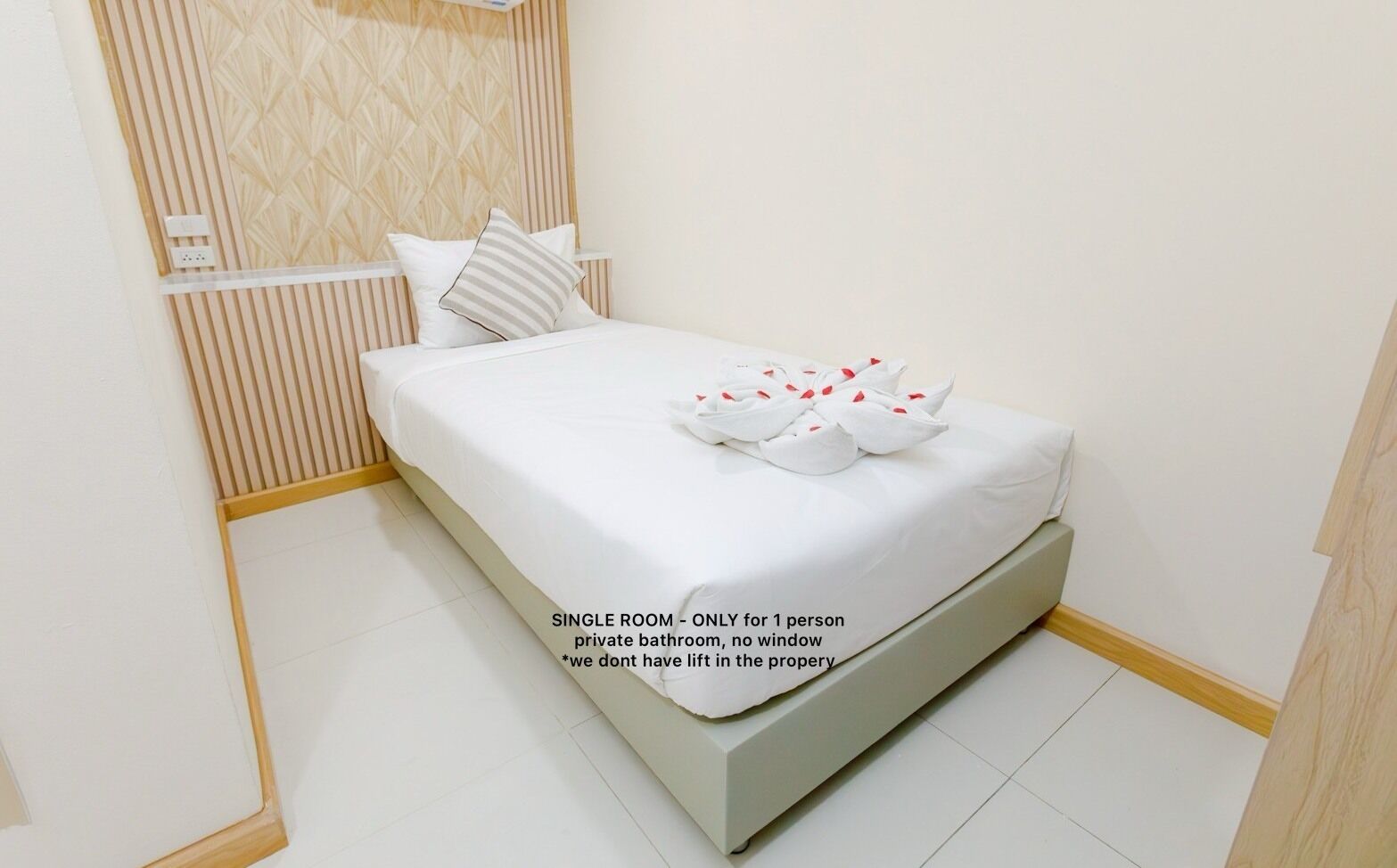Single Room | Free WiFi, bed sheets