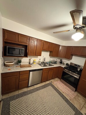 Microwave, oven, stovetop, dishwasher