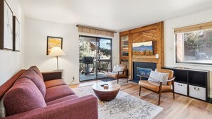 Smart TV, chimenea