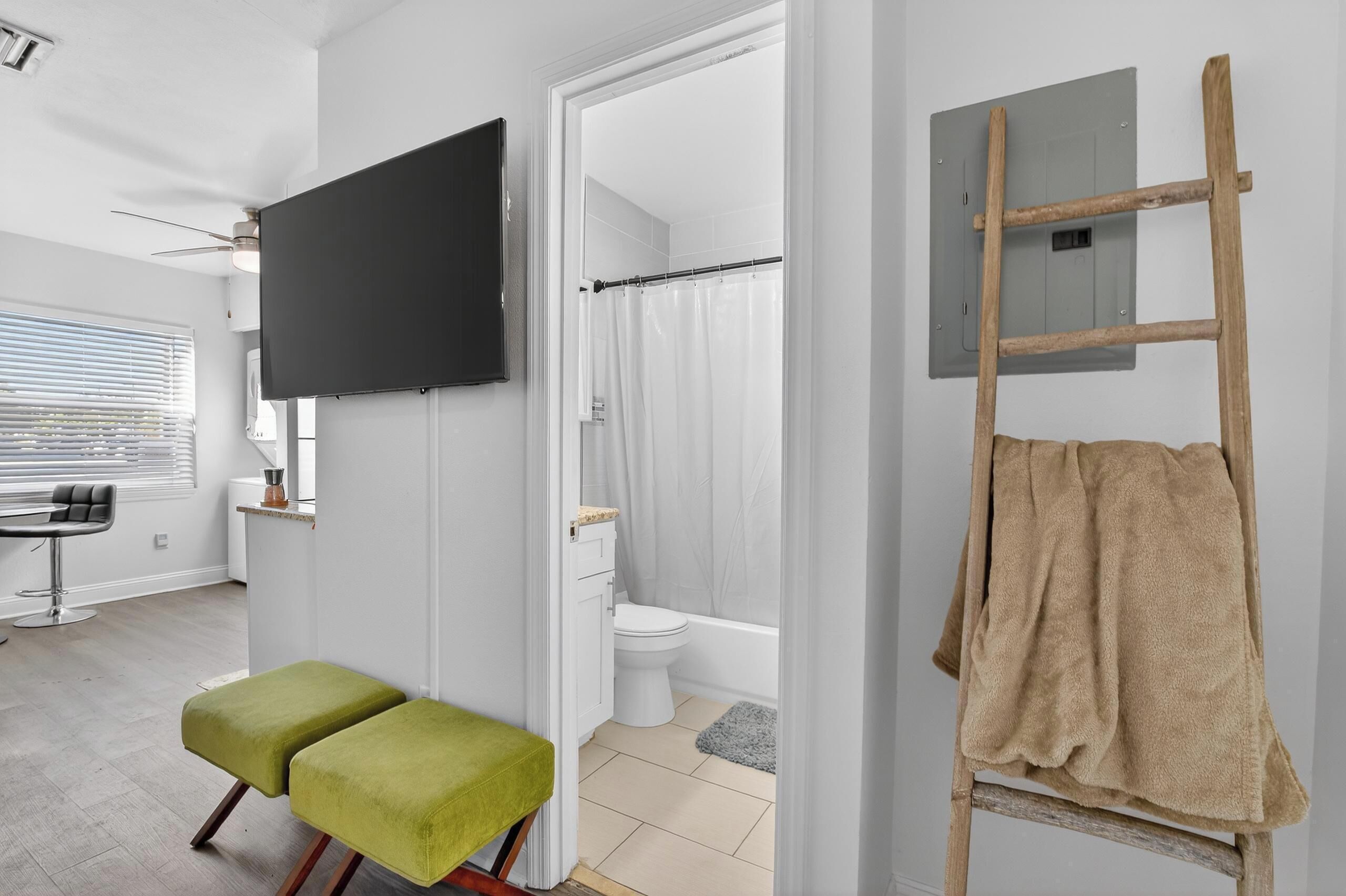 1 bedroom, iron/ironing board, WiFi, bed sheets