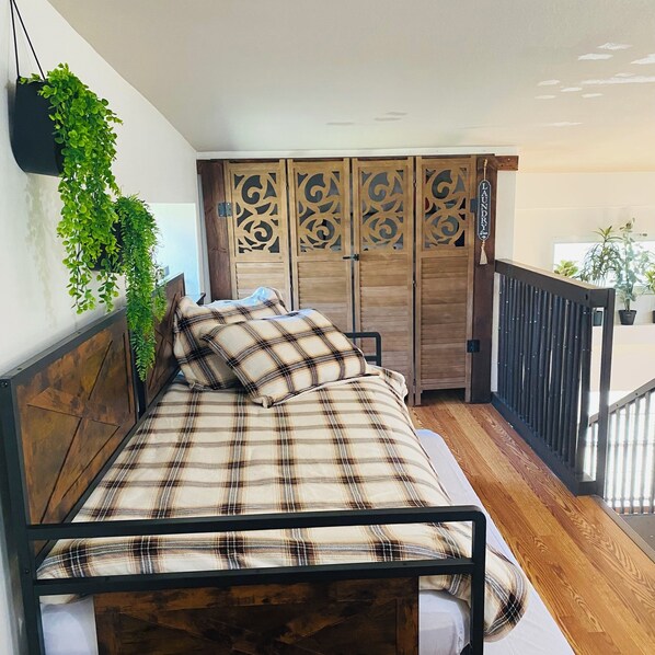 2 bedrooms, free WiFi, bed sheets