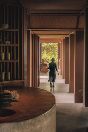 Restaurant - LOST LINDENBERG (Pekutatan)