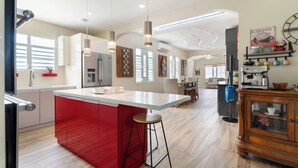 Private kitchen - Private Paradise: Pool, Heated Jacuzzi, Outdoor Kitchen, AC, Sport Court & Solar (Guerrero)