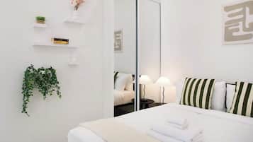 3 chambres, fer et planche à repasser, lit parapluie, Wi-Fi gratuit
