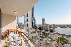 Property grounds - Chevron Renaissance River View (Surfers Paradise)