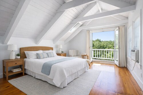 25% off 1st year, 6 en-suite, ADA, pets, EVCharge, Nat.Seashore paths, inlaw apt