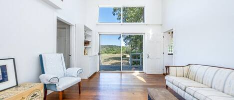 Smart TV, books, printers