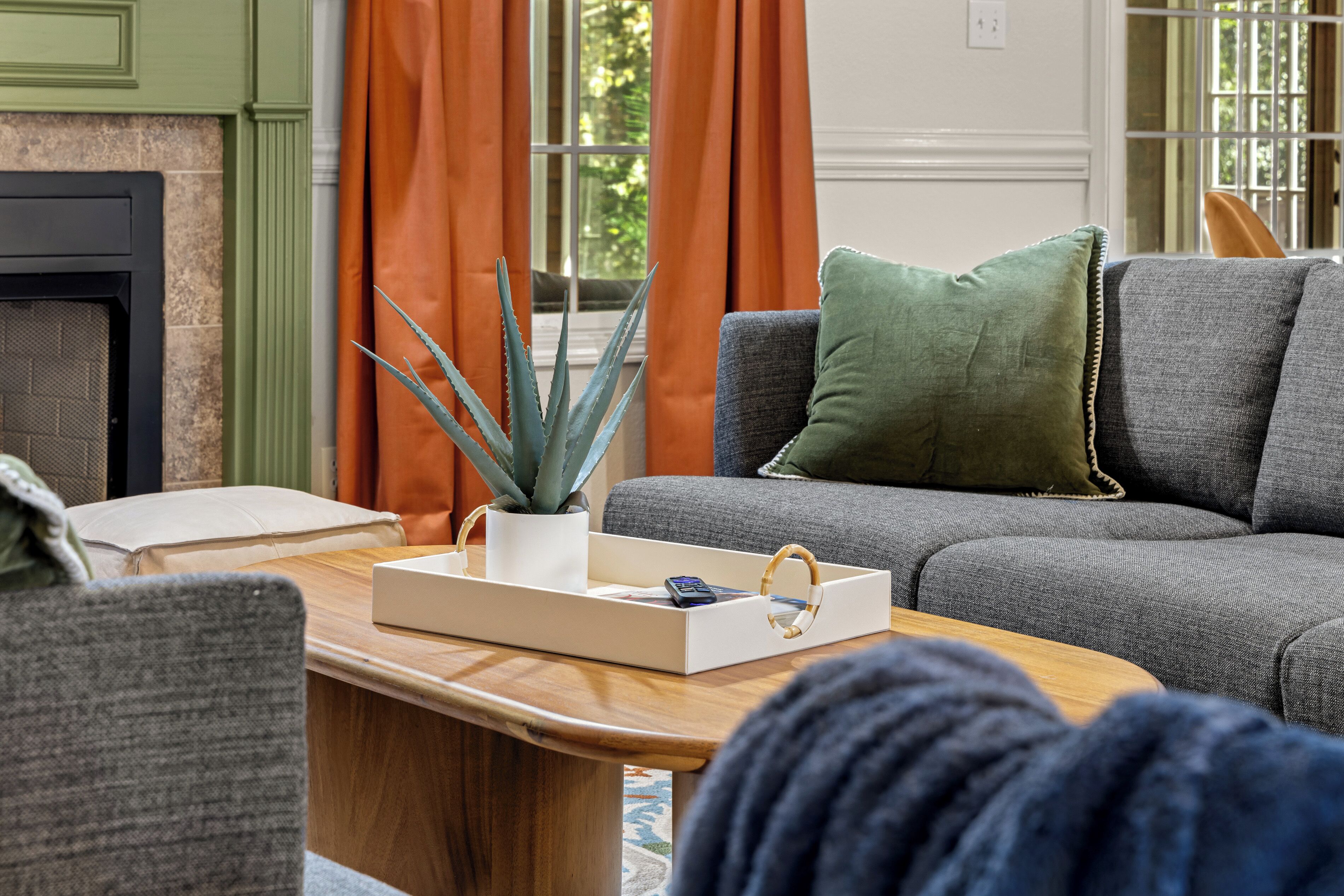 Smart TV, fireplace, video games