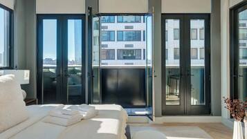 Strykejern/-brett, reiseseng for barn, wi-fi og sengetøy