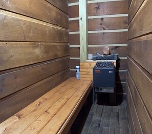 Sauna - 3-bedroom house with outdoor hot tube on 9 acres of total privacy (Boone)